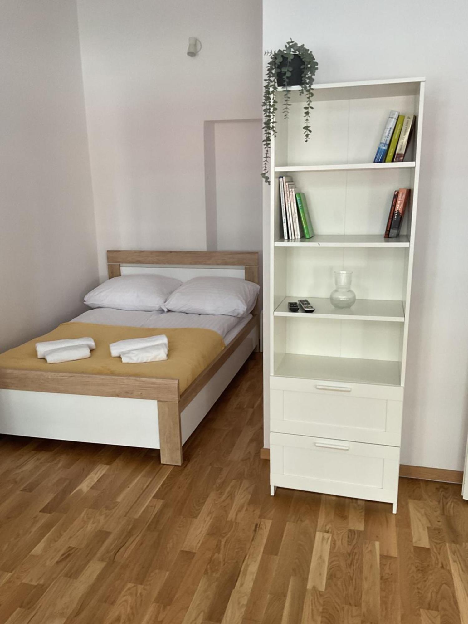 Apartamento Omorika Na Zamkowej Cracovia Exterior foto